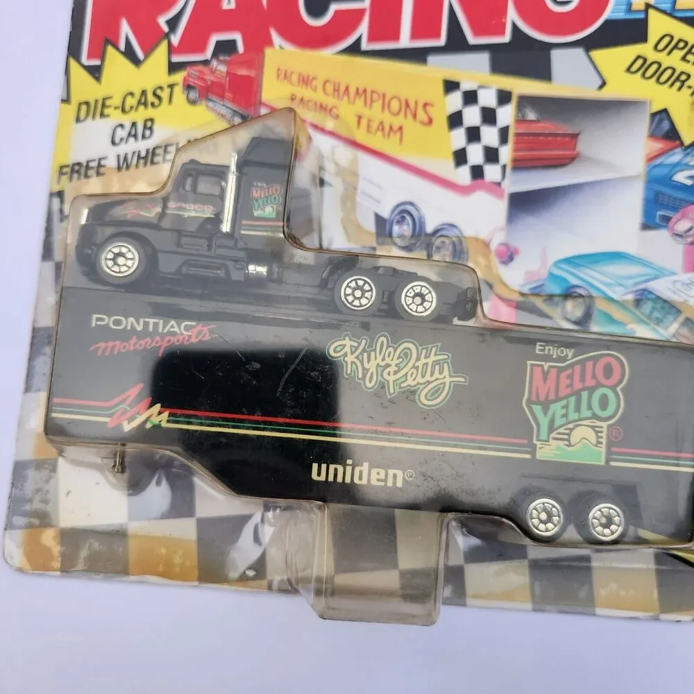 1991 Racing Champions 1:87 Micro Team Transporter NASCAR Kyle Petty Mello Yello
